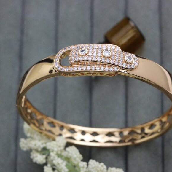 Elegant Rose Gold Safety Pin Style Bangle with Sparkling Stones, XPBL0525 - Picture 12 of 12